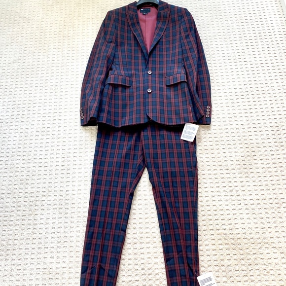 Mens Plaid Suit - Picture 6 of 8
